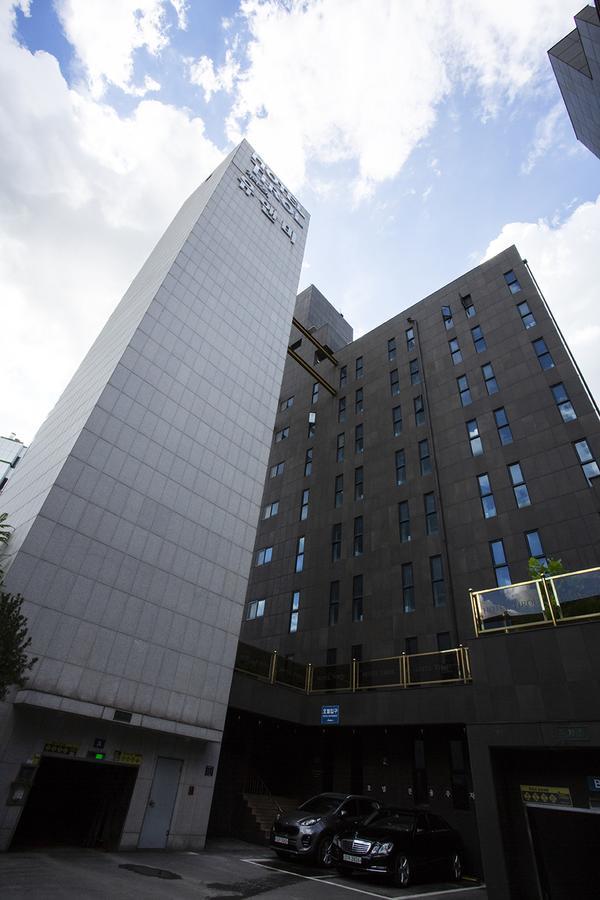 Hotel Tirol Seul Exterior foto