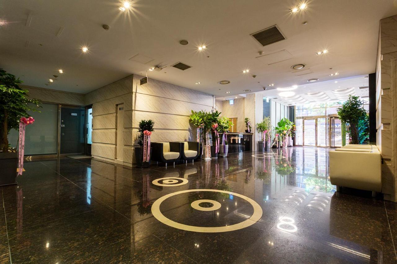 Hotel Tirol Seul Exterior foto