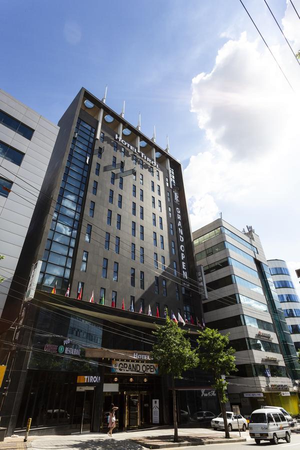 Hotel Tirol Seul Exterior foto